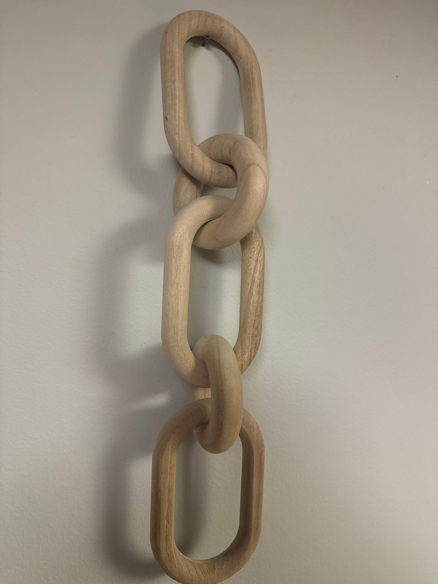 Decorative 18” wooden chain